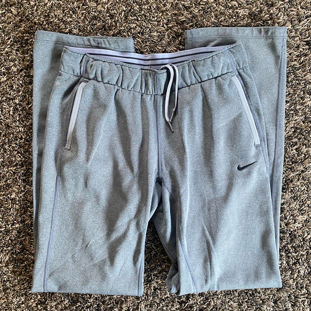 Nike Therma-Fit Sweatpants